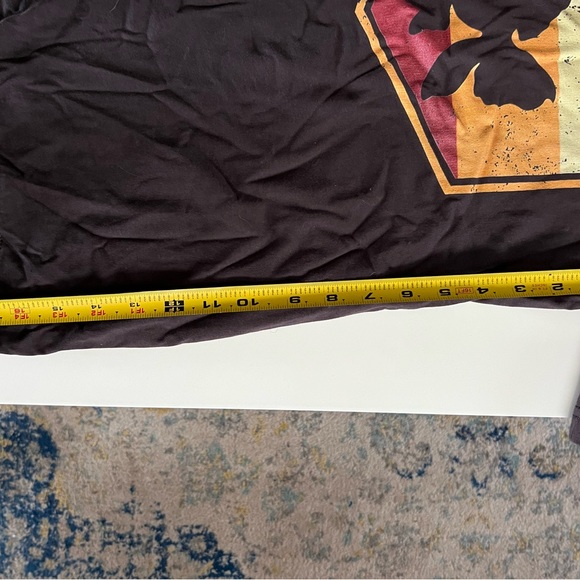 Ted Lasso Be A Goldfish t-shirt - Picture 3 of 4